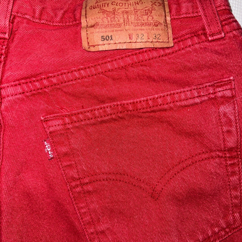 Levi's 501 2000 Vintage Red Jeans Size 32/32
